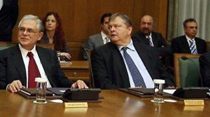 Σκληρές κόντρες στο Υπουργικό Συμβούλιο!