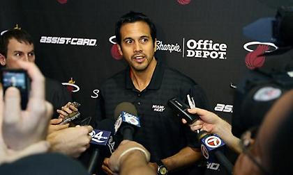 Νέο συμβόλαιο Σπόελστρα με Χιτ