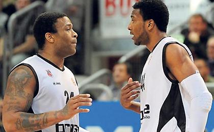 Νίκη εν όψει ΟΑΚΑ για Μπάμπεργκ