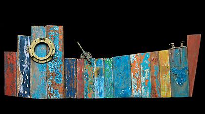 Μία έκθεση με πλωτές ιστορίες…