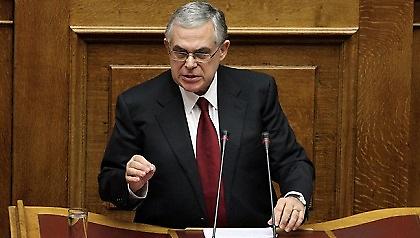 Βάζει όρους «απειλώντας» με κυβέρνηση τεχνοκρατών