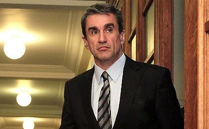 Καθαρές διαδικασίες για τη διαδοχή ζήτησε ο Λοβέρδος