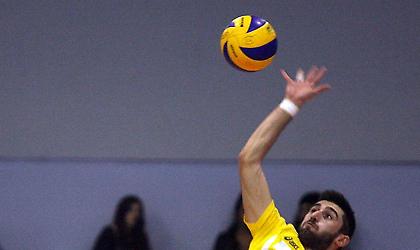 Πολυτιμότερος ο Τακουρίδης