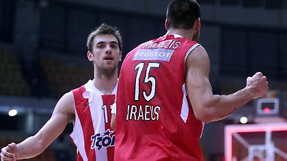 Μάντζαρης: «Μπορούμε να βγούμε πρώτοι»