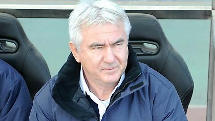 Θέλει δύο φορ η Δόξα