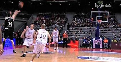 «Το’ βαλε από το σπίτι του στην Ελλάδα...» (video)