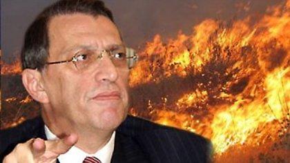 Μιλούσα για τις πυρκαγιές στην Τουρκία, λέει τώρα ο Γιλμάζ!