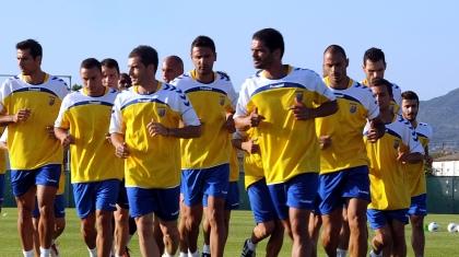 Φιλικό για να… «ζεσταθούν»