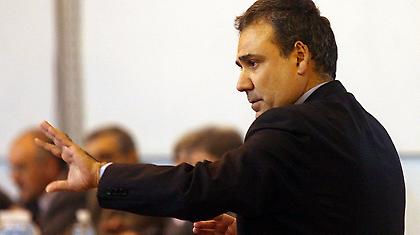 Φλεβαράκης: «Να νικήσουμε πάση θυσία»