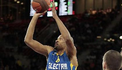 Τους «χόρτασαν» τρίποντα