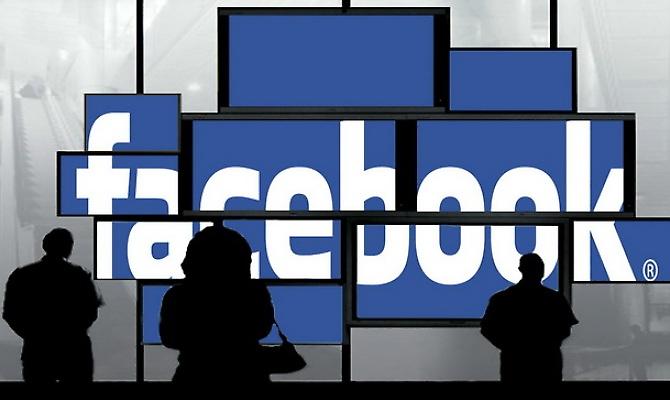 Αναβαθμίζεται το Facebook στο iPad
