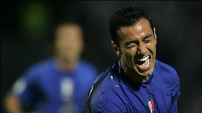 «Θέλω να τελειώσω την καριέρα μου στο σπίτι μου»