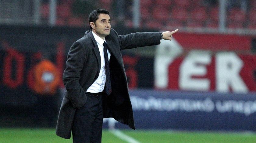 Τα θέλει όλα…