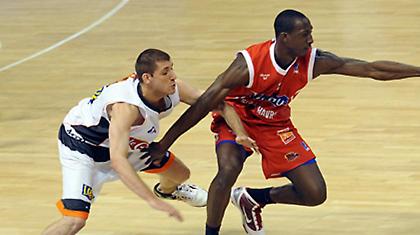 Επέστρεψε ο Σι