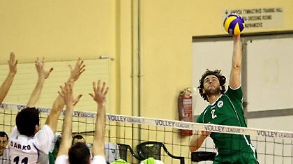 Αγωνία για Κόλεφ, πρόβλημα με Ντονά