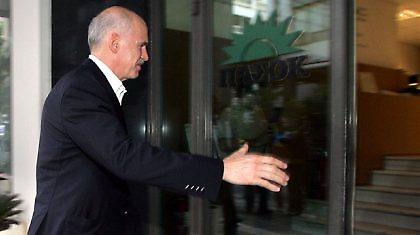 Ώρα μηδέν για Γιώργο και ΠΑΣΟΚ