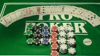 Καταντήσαμε μάρκες σε σκισμένη τσόχα