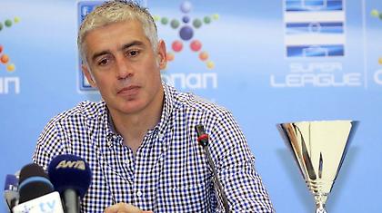 Ο Νικοπολίδης προτείνει παίκτη στον Ίβκοβιτς