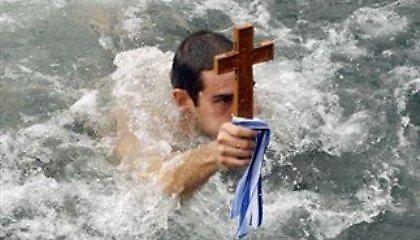 Με ευλάβεια τα Θεοφάνεια στη Θεσσαλονίκη