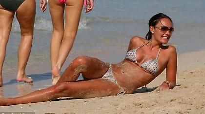 Και πώς να πάρεις τα μάτια σου από πάνω της;