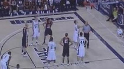 Η πόρνη μπάλα κάνει τα δικά της παιχνίδια (video)