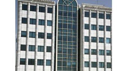 Στο «κόκκινο» το Χρηματιστήριο Αθηνών