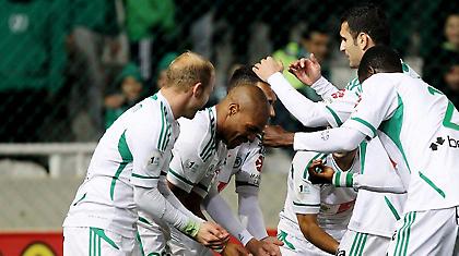 Με «περίπατο» στην κορυφή