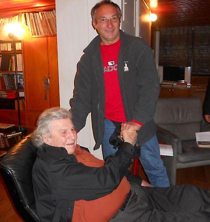 Αλληλεγγύη Μίκη Θεοδωράκη στην Ελληνική Χαλυβουργία