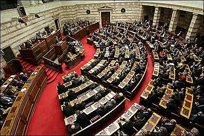 Η κυβέρνηση ισοπεδώνει τον επαγγελματικό αθλητισμό