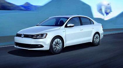 Ξάφνιασε η VW με υβριδικό Jetta…