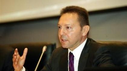 Έξι στα δέκα νοικοκυριά μόλις που τα βγάζουν πέρα