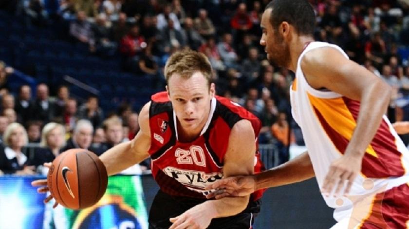 «Νυχτερίδα» ο Νιούλεϊ