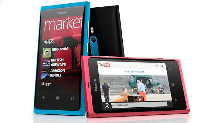 Στα τέλη Ιανουαρίου το Lumia 800 στην Ελλάδα