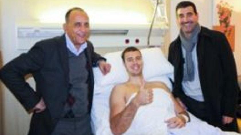 Διπλή αρθροσκόπηση για Τρίπκοβιτς