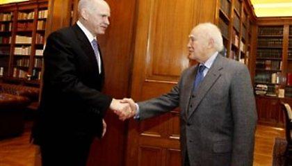 Για «κρίσιμη μάχη» της χώρας μίλησε ο Γ. Παπανδρέου