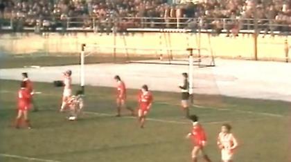 Η μέρα της σφαλιάρας! (video)