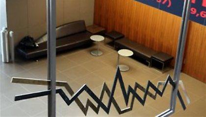 Στο ρυθμό των υποβαθμίσεων το ΧΑ