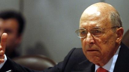 Επίθεση στη Μέρκελ!