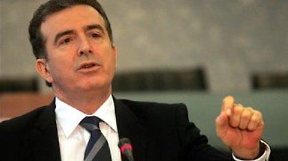 «Υποκριτές όσοι ζητούν να συνεχιστεί η λειτουργία της γ.γ. Μακεδονίας-Θράκης»