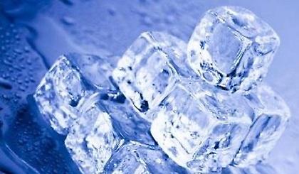 «Πάγωμα» μισθών για τρία χρόνια