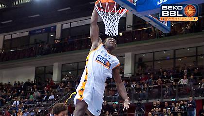 Νικητές οι ξένοι, το θέαμα και ένας... ερασιτέχνης (video)