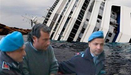 «Μπαλάκι» οι ευθύνες για το ναυάγιο του «Concordia»