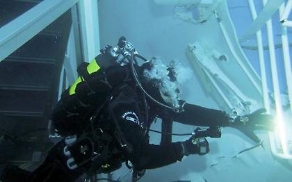 Εντοπίστηκαν δύο ακόμη σοροί μέσα στο Costa Concordia