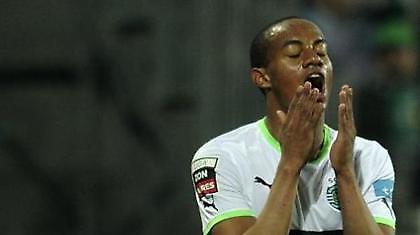 Γκέλα για την Σπόρτινγκ