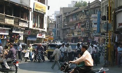 Τίποτα δεν έμεινε όρθιο στο πέρασμά του