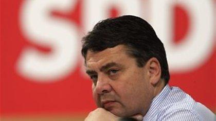 «Δύναμη κατοχής ένας Επίτροπος στην Ελλάδα»