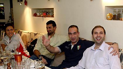 «Κυανέρυθρος» ο Θανέλλας