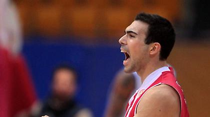 Παπανικολάου εναντίον Σλούκα (Video)