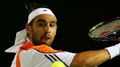 Προχωράει και στο διπλό