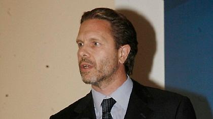 Ανατροπή και πέναλτι κύριε Γερουλάνε…